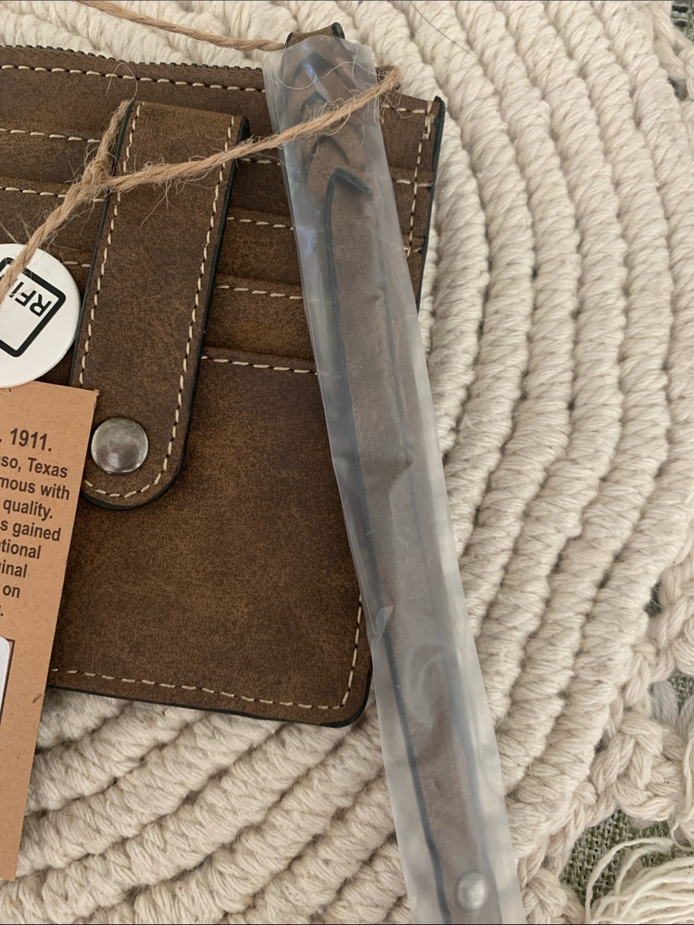 Tony Lama Brown Leather Card Wallet with Snap Strap & Zipper Pocket - Picture 3 of 4